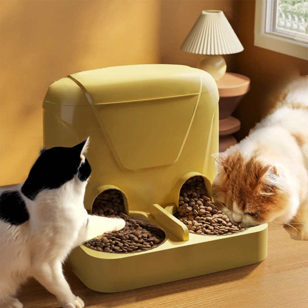 Automatic Pet Feeder With Storage Container