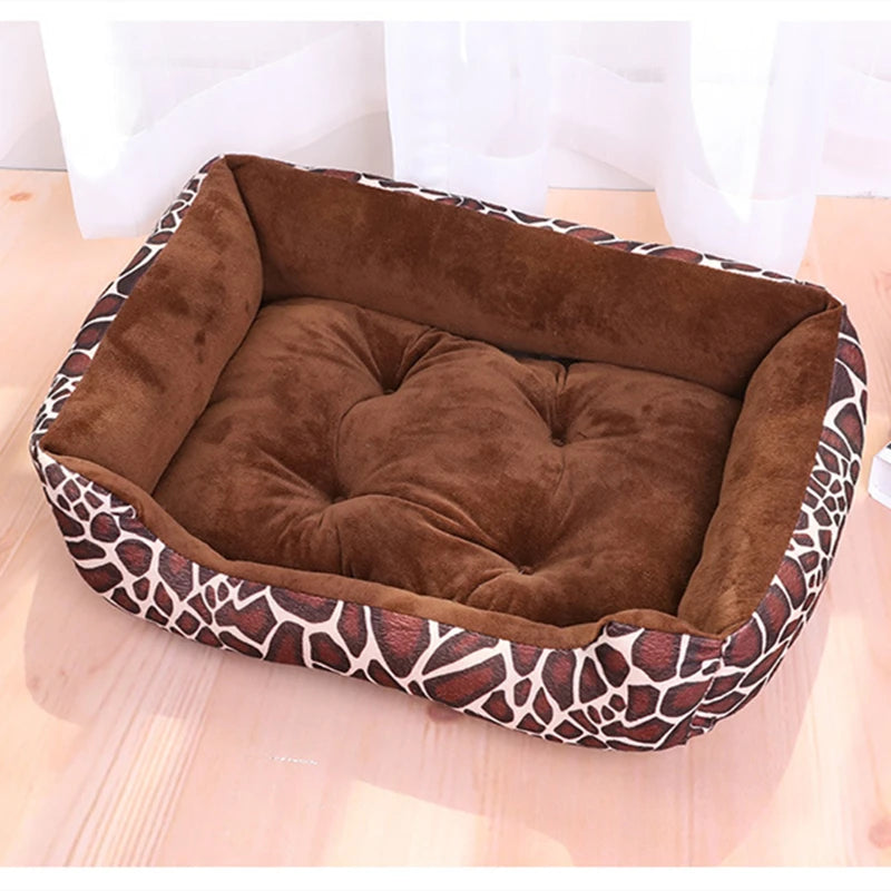 Plush Pet Bed With Giraffe or Checker Pattern - Love My Pet