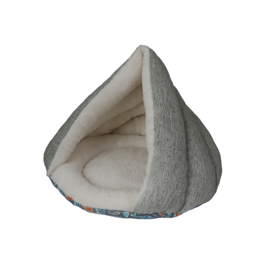 Kitty Kasa Hut Cat Bed