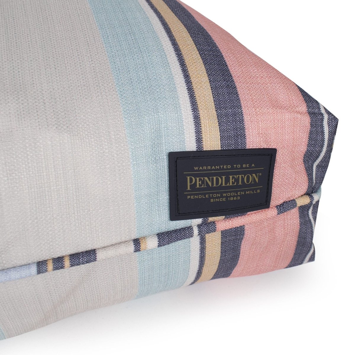 Pendleton All Season Pet Napper